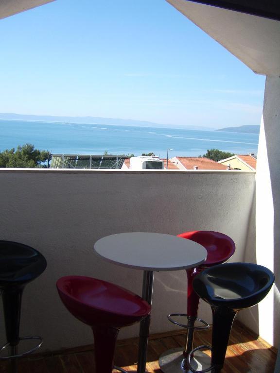 Apartments Villa More Makarska Rum bild